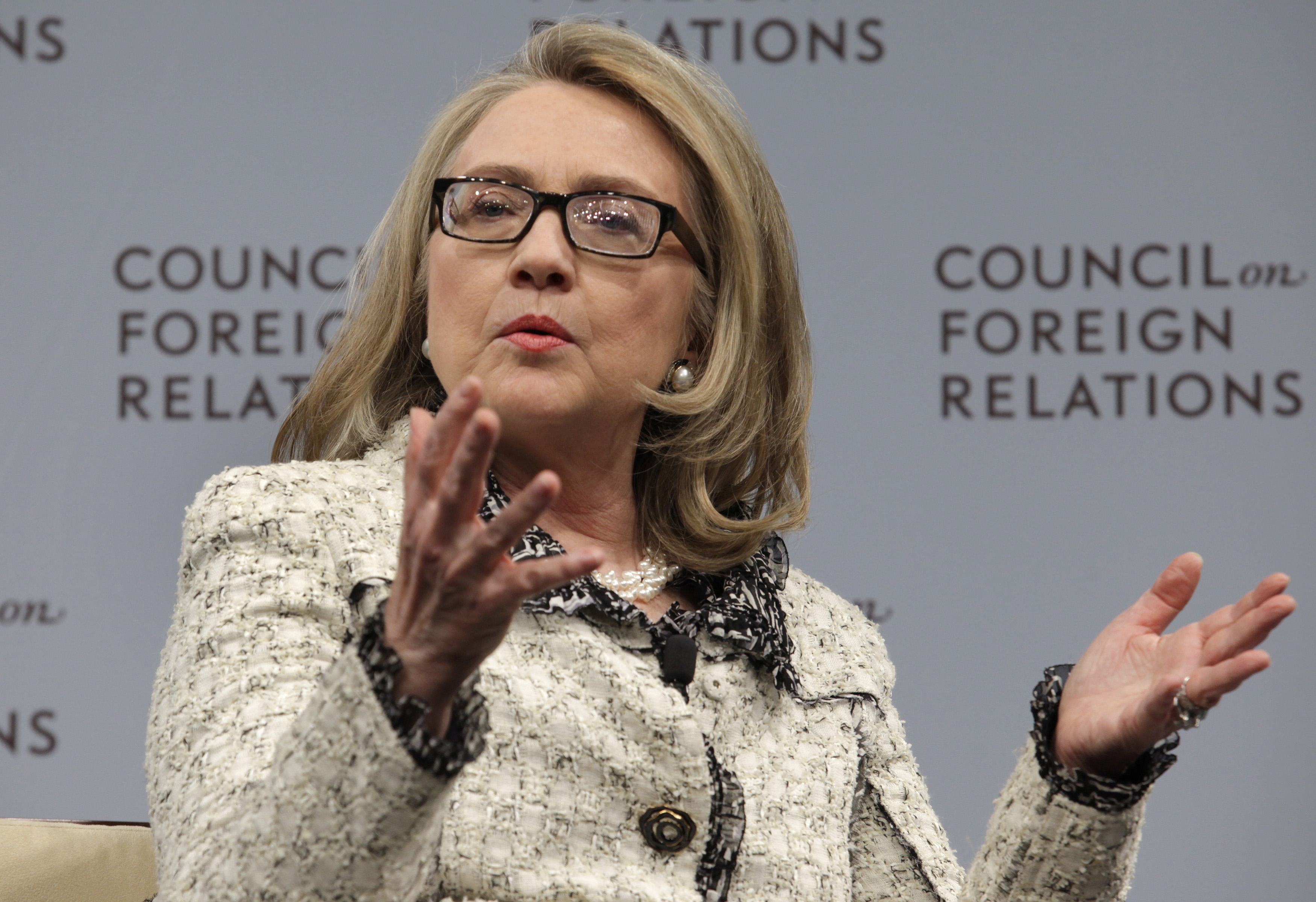 Hillary Clinton dice fue “un honor y un orgullo” ser secretaria de Estado