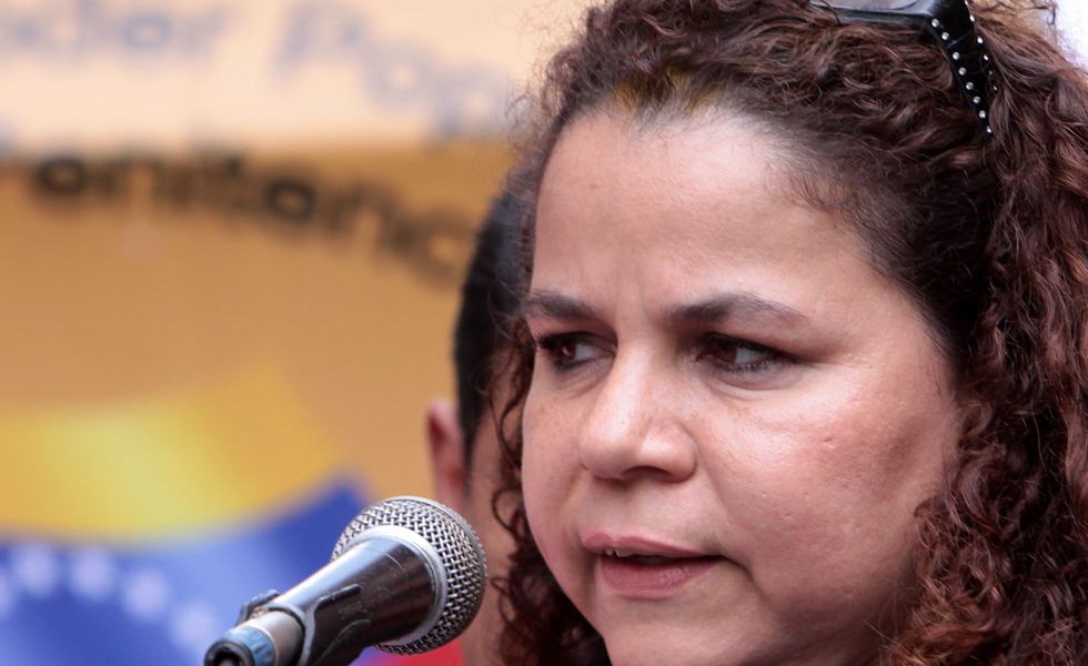 Iris Varela en apoyo al discurso de Pedro Carreño: “Los escuálidos la deben pagar y punto”