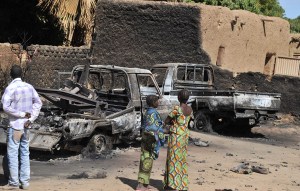 Francia se prepara para una intervención larga e incierta en Mali