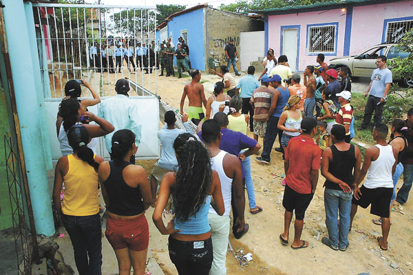 Un asesinato y tres casas quemadas deja operativo militar en San Félix