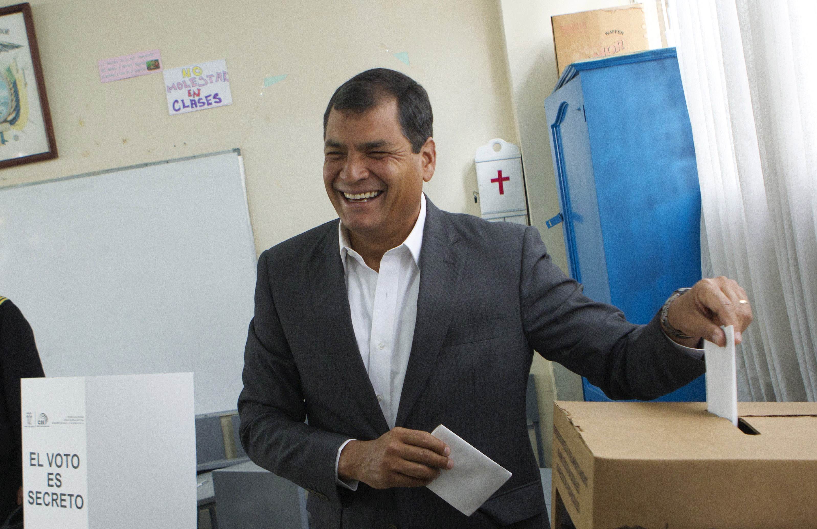 Rafael Correa descarta buscar la reelección en 2017