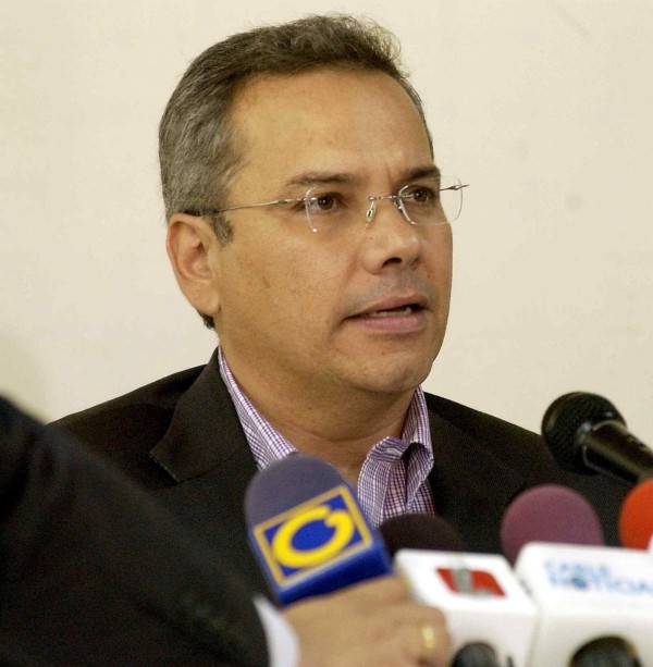 Diputado Rodríguez: Gobierno debería escuchar a los venezolanos y no enfurecerse con Panamá