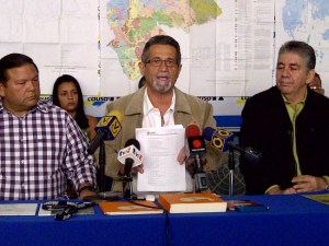Américo De Grazia culpó al gobernador por llevar a las empresas básicas a la quiebra