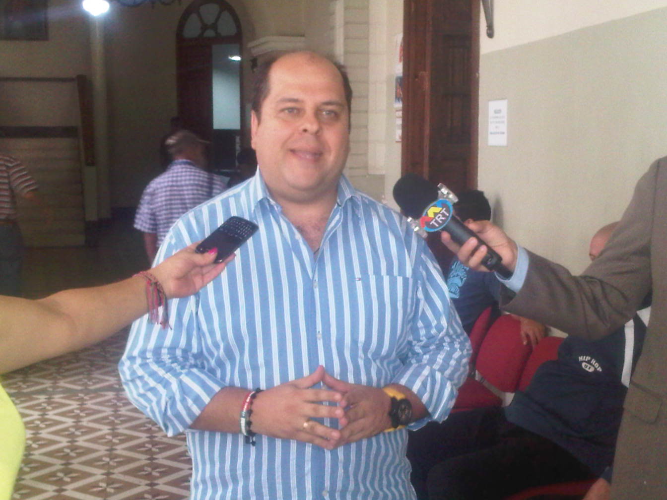 Diputado Báez denuncia hostigamiento a los trabajadores de la gobernación del Táchira