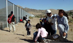 Ejercito mexicano rescata a 60 inmigrantes secuestrados en frontera con EEUU