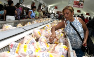 Publican lista de “precios justos” del pollo, el azúcar y el arroz