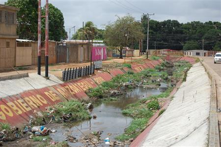 Vecinos exigen limpieza y mantenimientos de canales en El Tigre