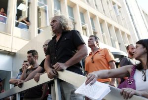 Huelga general en Grecia contra el cierre de la radiotelevisión pública