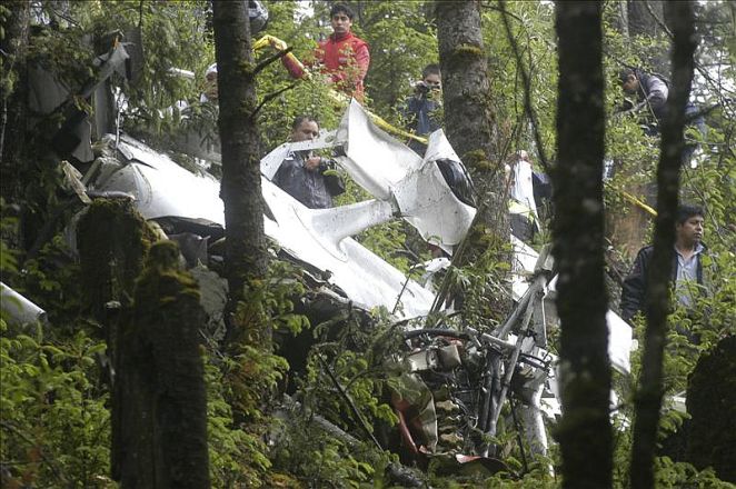 Se estrella avioneta en Ecuador dejando saldo de 4 muertos
