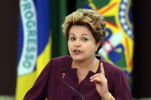 Presidenta de Brasil propone plebiscito para una reforma política