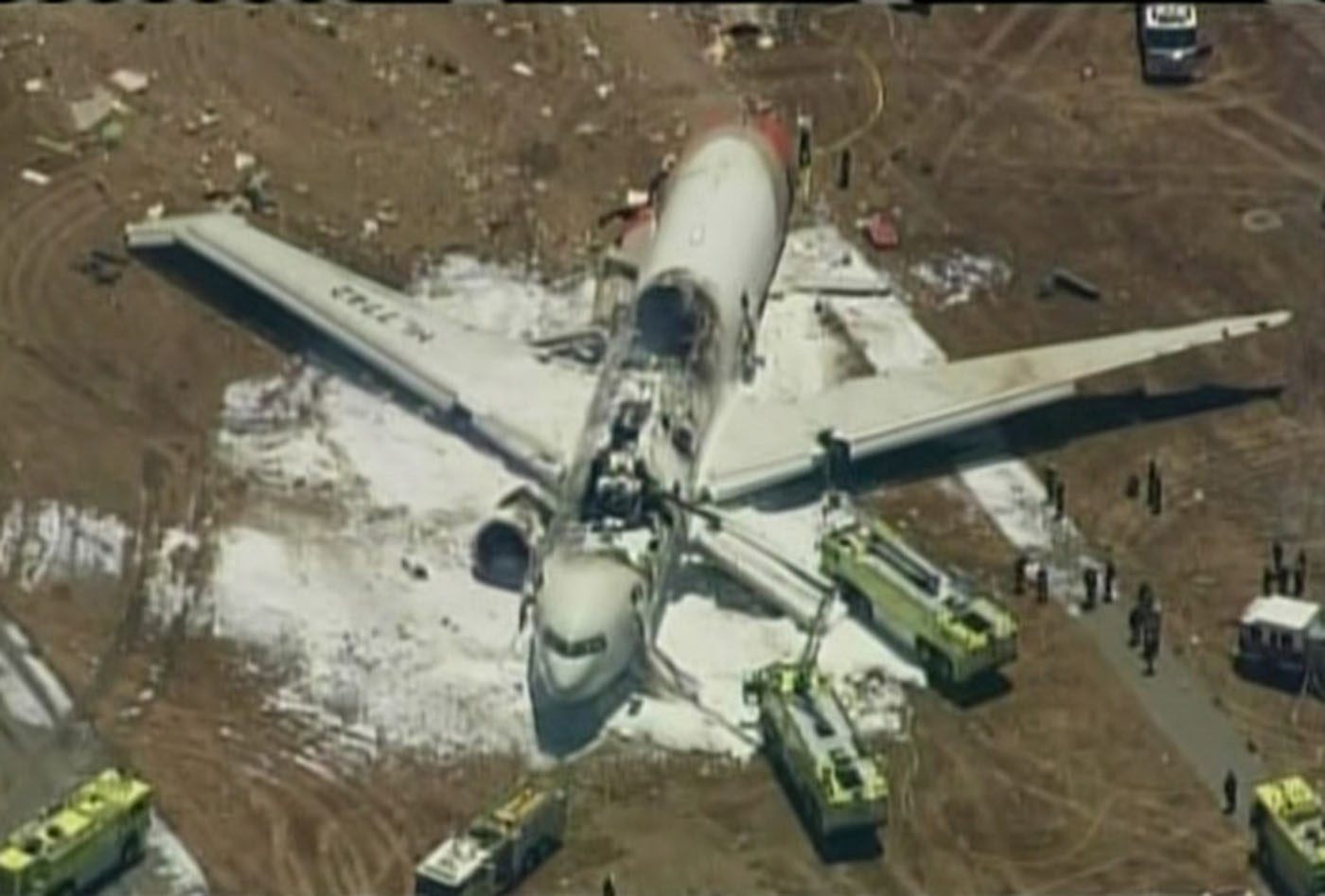 Se estrelló un Boeing 777 en el aeropuerto de San Francisco (Fotos y video)