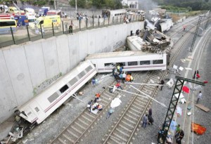 El momento del accidente de tren en España (Video)