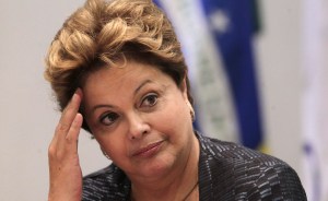 Rousseff dice que si hubo espionaje en Brasil sería “violación a la soberanía”
