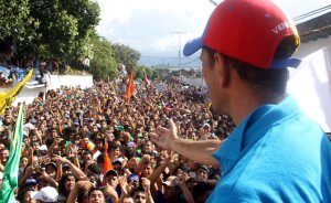 Capriles: El señor que está en Miraflores entró en fase de desespero