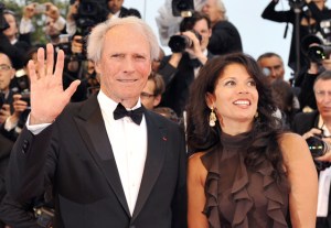 La esposa de Clint Eastwood pide el divorcio
