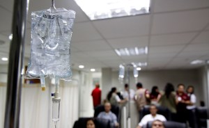Escasez y demora en despacho de medicamentos amenazan vida de pacientes con VIH