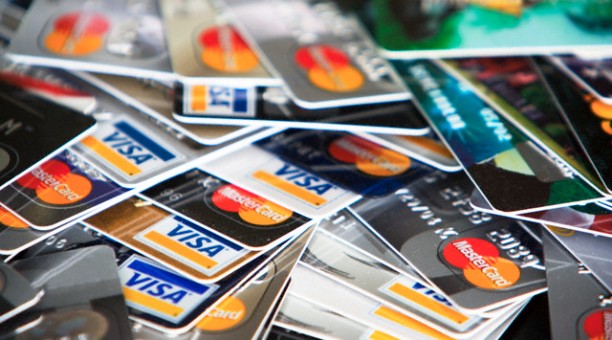 Triplican los límites de las tarjetas de crédito