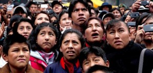 La mitad de los bolivianos cree que el doble aguinaldo disparó los precios
