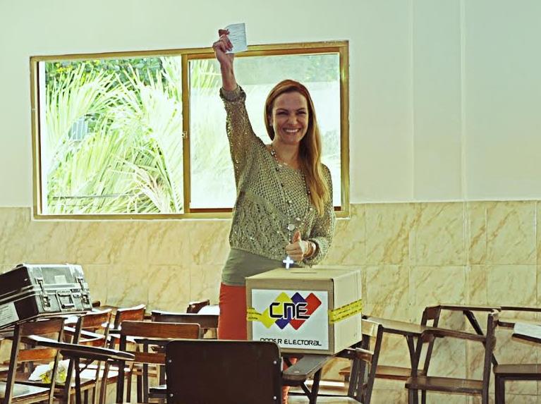 Fabiola Colmenarez: Voté por la reconciliación de Vargas (Foto)