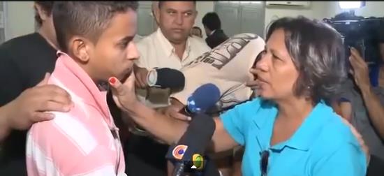 Mujer perdona al asesino de su hijo (Video)