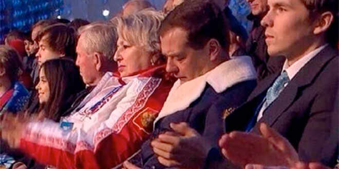 Primer ministro ruso se durmió en inauguración de los juegos Sochi (Foto)