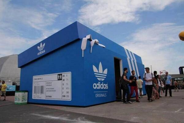 Curiosa tienda Adidas en Amsterdam (Foto)