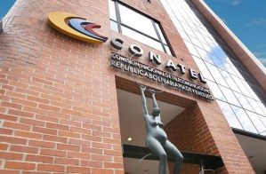 Conatel exigió a Movistar congelar aumentos en sus tarifas