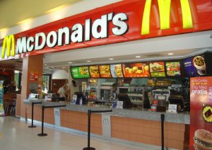 McDonalds registrará sus operaciones en Venezuela a tasa Sicad II