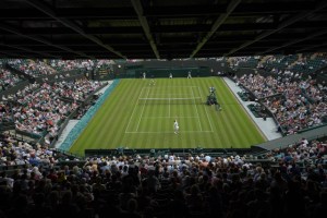 Nadal, Federer y Serena salen a la pista en Wimbledon