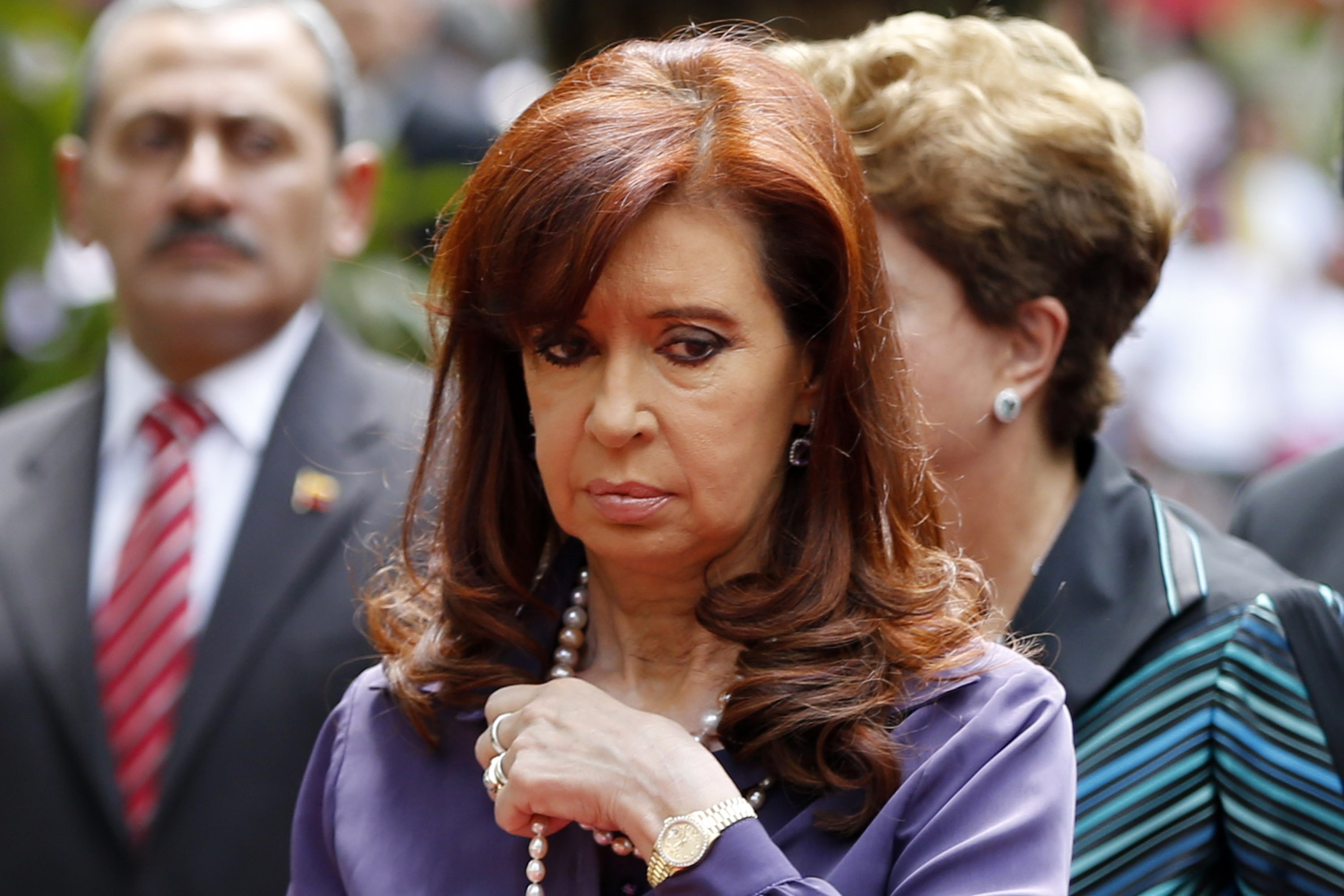 Presidenta argentina ingresa al hospital con cuadro febril infeccioso