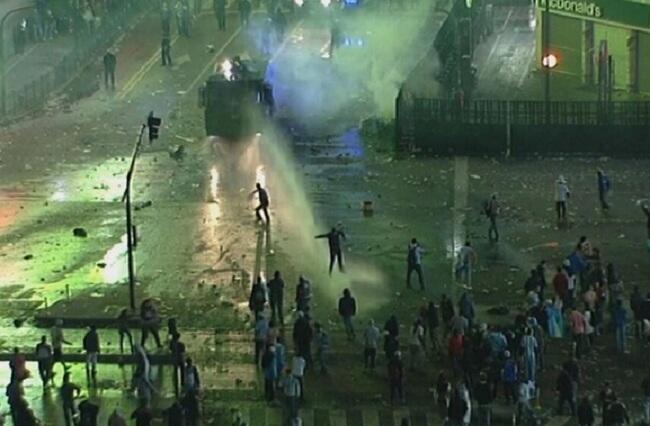 Violentos en Buenos Aires provocan incidentes en festejos post Mundial (FOTOS)