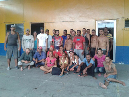 Llegaron a Honduras 33 balseros cubanos