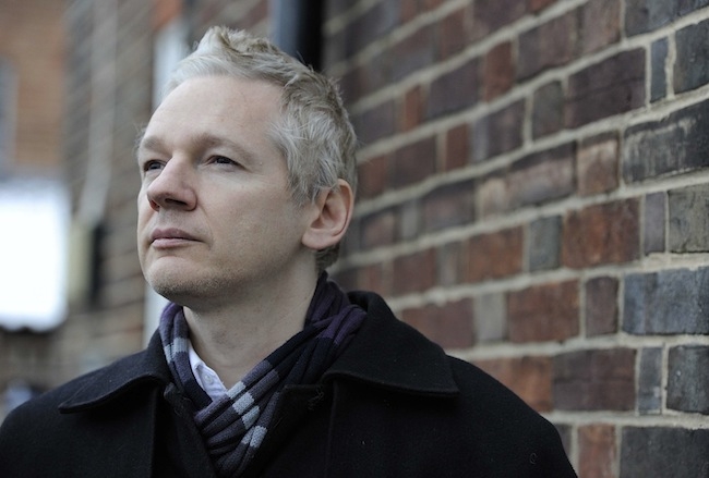 Assange aconseja a Snowden tener extrema cautela si viaja fuera de Rusia