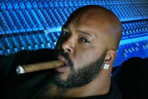 Magnate del rap “Suge” Knight es arrestado por asesinato en Los Ángeles