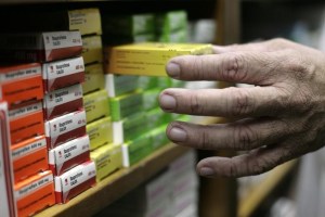 Empleados de farmacias: Cajas de acetaminofén solo duran medio día