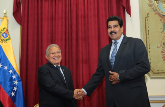 El Salvador y Venezuela renegocian un acuerdo de beneficios comerciales