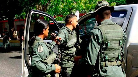 Santos rechazó la incursión militar venezolana en Colombia