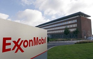 Exxon Mobil retira plataforma del Esequibo pero continúa con los estudios