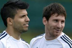 La broma de Messi a Agüero: A mi amigo “Kun” siempre le gano en FIFA