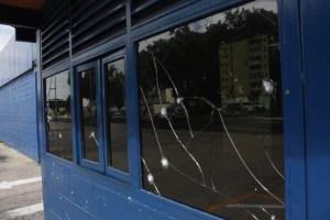 FOTOS: Con granadas atacaron sede de El Siglo en Maracay (+ nuevos datos)