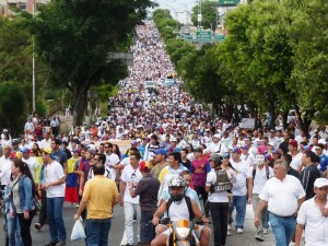 La marcha por la Paz desborda San Cristóbal (Fotos)