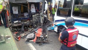Choque de autobuses en la GMA (Fotos)