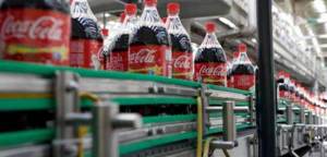 Ganancia de Coca-Cola Femsa se estanca por impacto cambiario en Venezuela