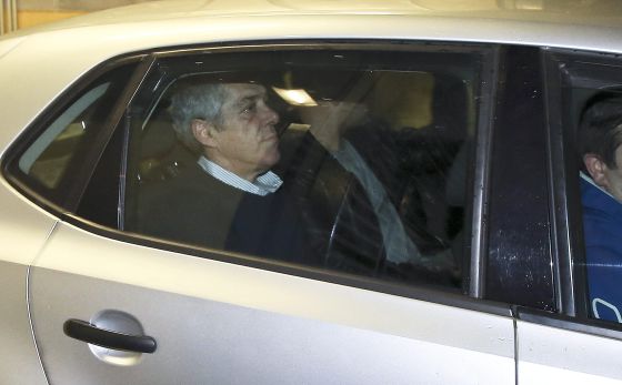Justicia portuguesa mantiene en prisión a ex primer ministro José Sócrates