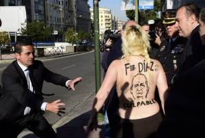 Otra chica Femen detenida por protestar topless en España (Fotos)