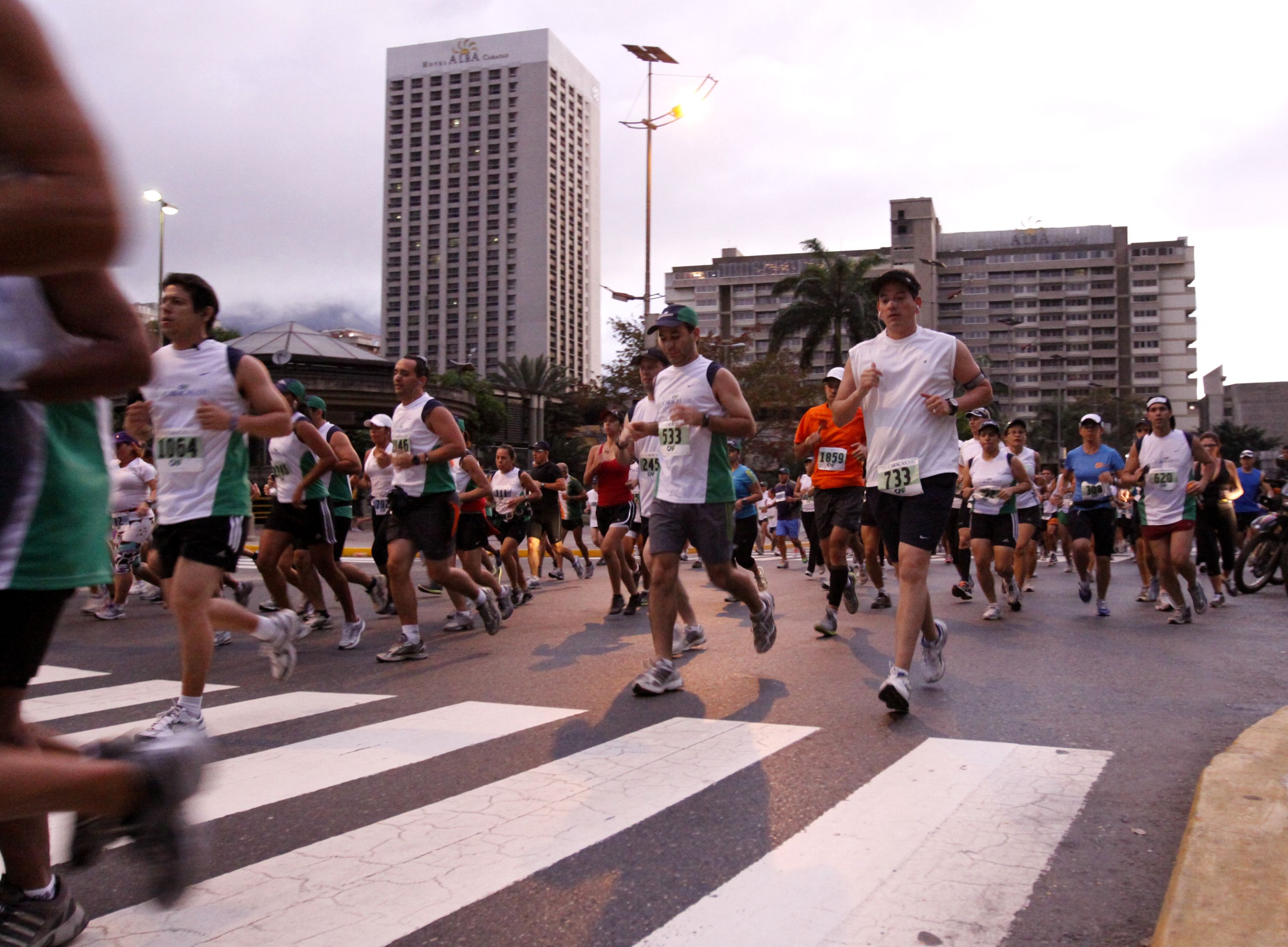 El tránsito en Caracas estará limitado este domingo por el Maratón CAF 2015
