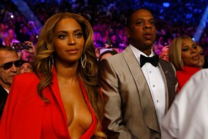 Las “single tits” de Beyoncé resaltaron en la pelea Mayweather-Pacquiao (FOTOS)