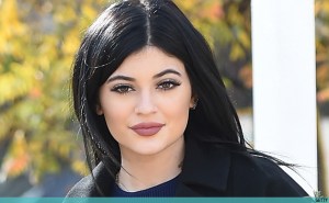 ¡Kylie Jenner sí se inyectó los labios! Entérate quién la delató (Video)
