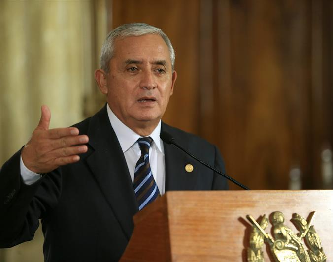 Justicia de Guatemala reactiva antejuicio por corrupción contra presidente Otto Pérez Molina
