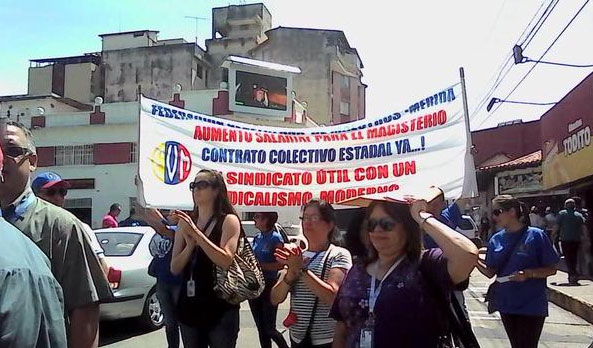 Profesores de la ULA salen a la calle para exigir aumento salarial #7M (Fotos)